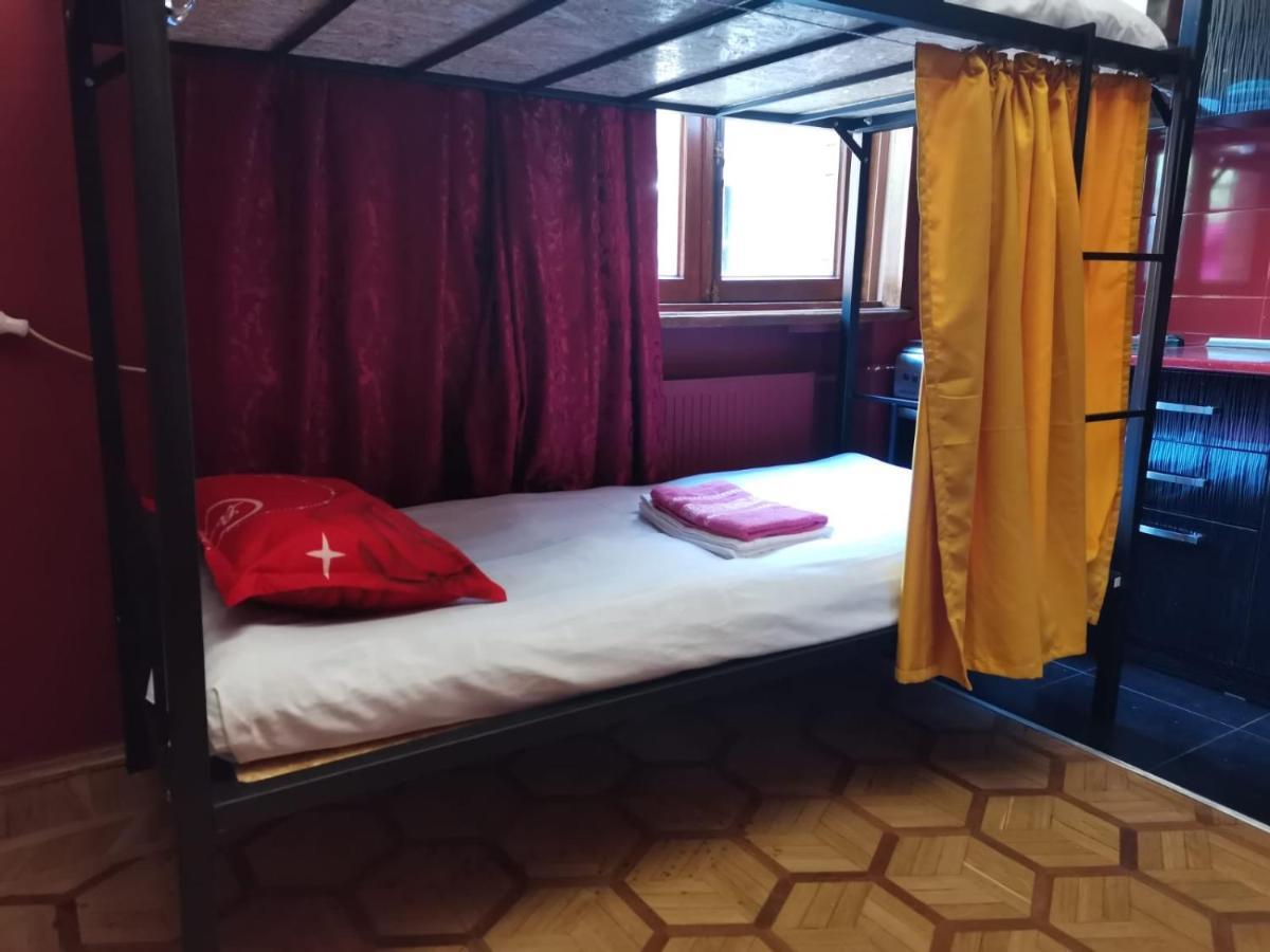 European Backpackers 欧洲背包客&大厨房 Albergue Tiflis Exterior foto
